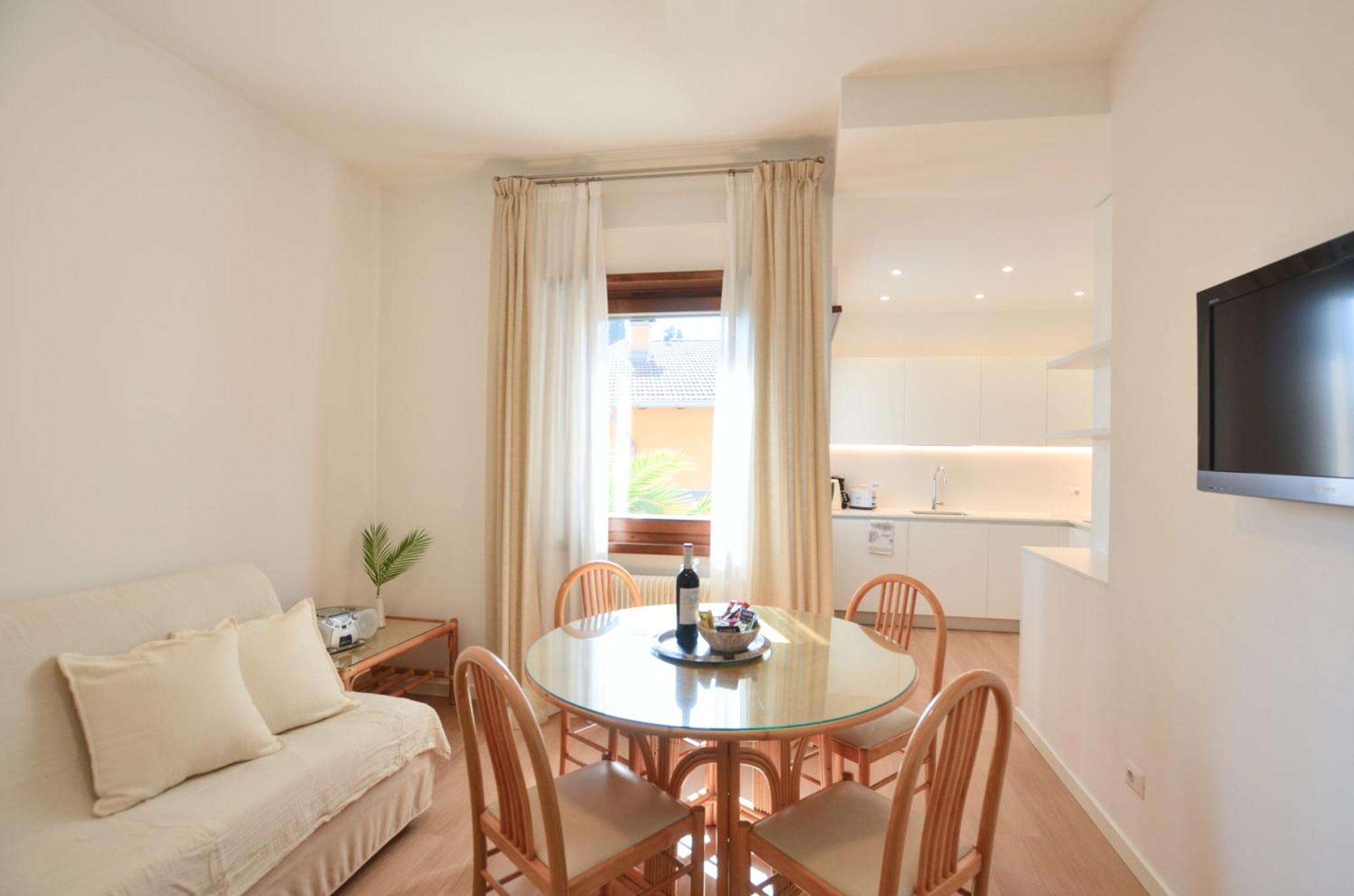 Villa Phoenix - Lake Apartments Riva del Garda Exteriér fotografie